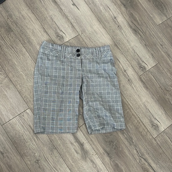 Plaid shorts - Picture 1 of 2